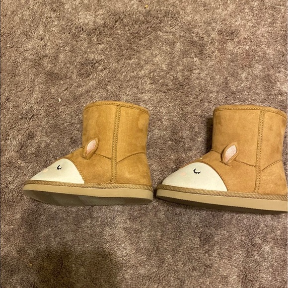 Old Navy Fur Boots - Picture 4 of 5